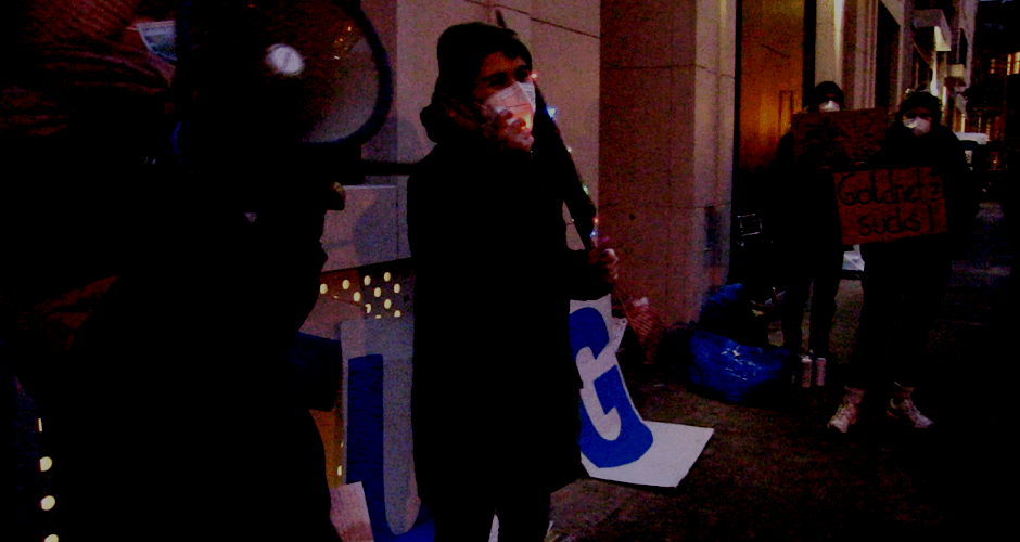 Protest vor Goldnetz gGmbH